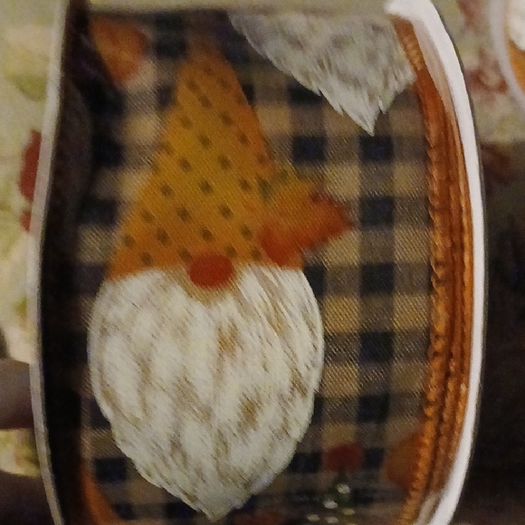 Gnome Patterned Ribbon - Picture 4 of 5